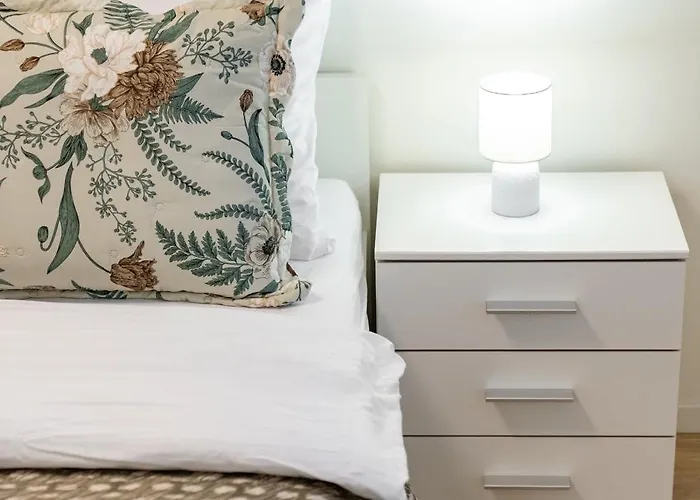 Modern Airport - Bts & Avion Mall דירה ברטיסלאבה