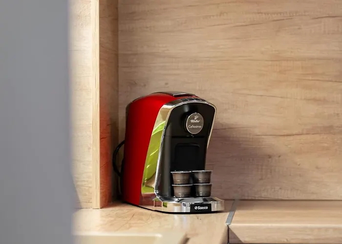 Modern Airport - Bts & Avion Mall *